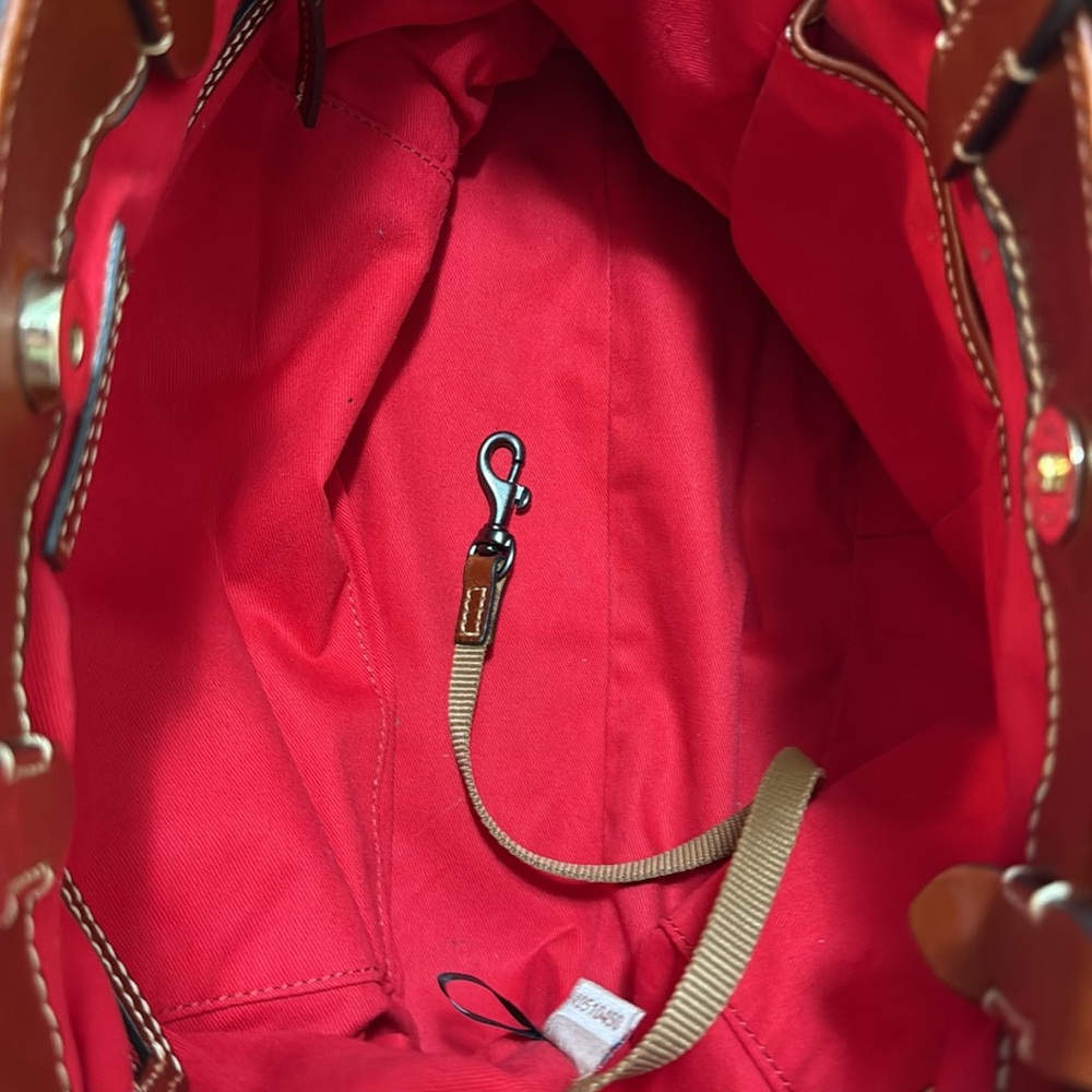 Dooney & Bourke bag. - Picture 5 of 10